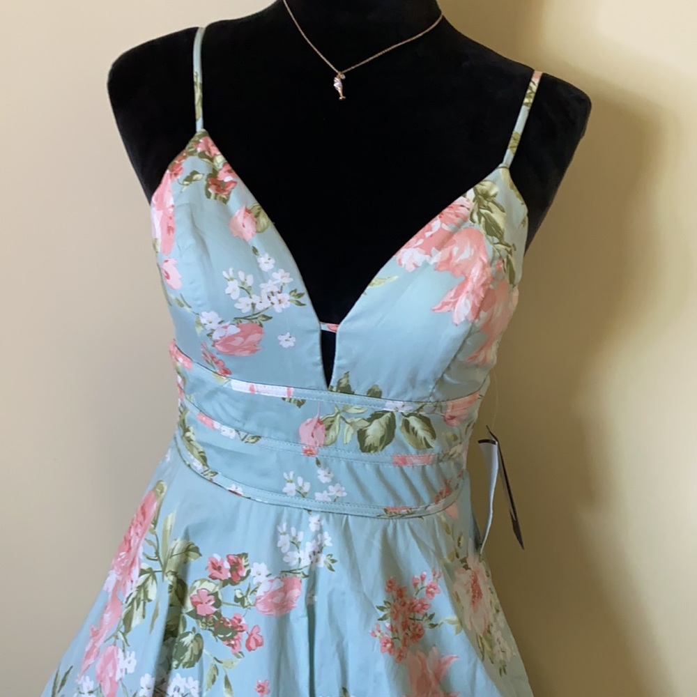 City Vibe  Perfect Easter & Spring Dress 👗! J-4 - Picture 2 of 8